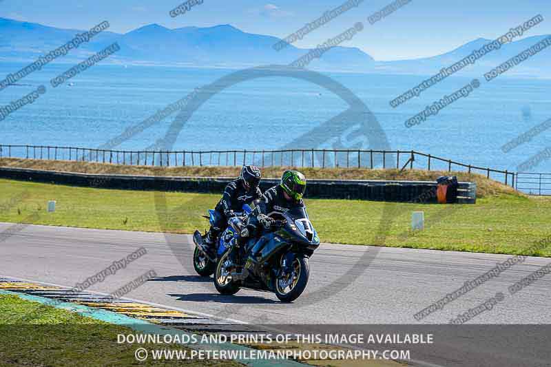 anglesey no limits trackday;anglesey photographs;anglesey trackday photographs;enduro digital images;event digital images;eventdigitalimages;no limits trackdays;peter wileman photography;racing digital images;trac mon;trackday digital images;trackday photos;ty croes